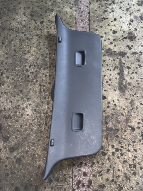 Capitonaj haion Volkswagen VW Polo 4 9N [2001 - 2005] Hatchback 3-usi 1.2 MT (54 hp) (9N_) 1