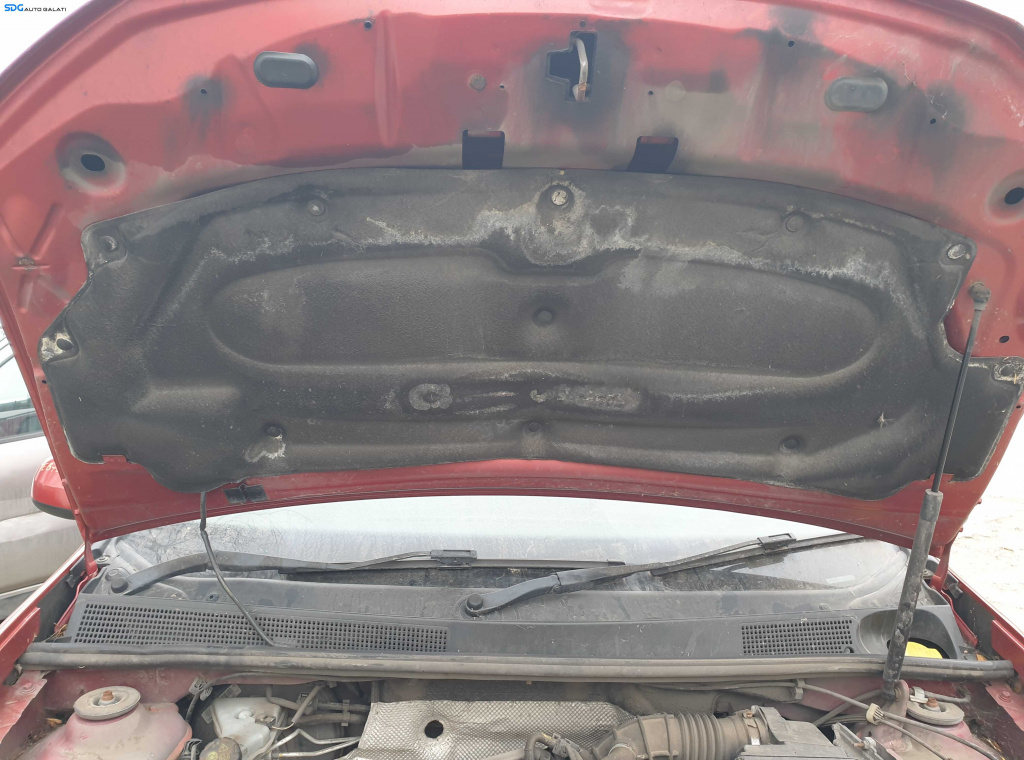 Capitonaj Material Antifonare de pe Capota Motor Dacia Sandero 2 2012 - 2016 [K4337]