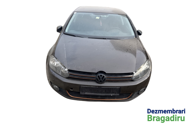 Capitonaj portbagaj dreapta Volkswagen VW Golf 6 [2008 - 2015] Hatchback 3-usi 1.4 TSI MT (122 hp)
