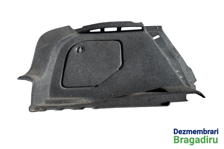 Capitonaj portbagaj stanga BMW Seria 1 F20/F21 [2011 - 2015] Hatchback 5-usi 120d MT (184 hp) Pachet M Cod motor: N47D20C