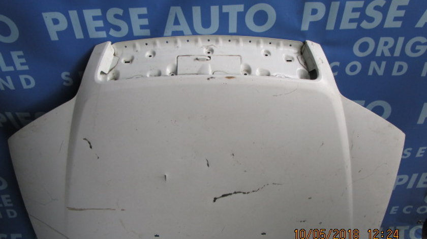 Capota fata Fiat Punto (lovita)