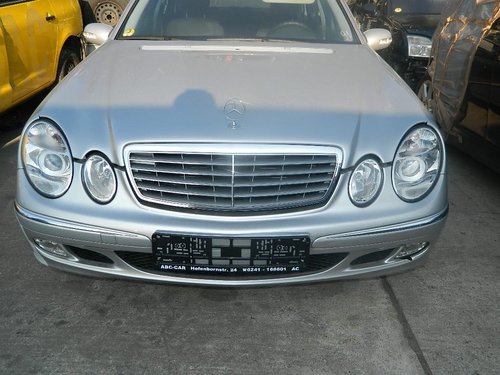 Capota fata Mercedes E-Class W211 model 2004-2009