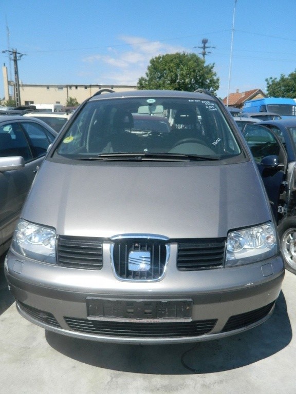 Capota fata Seat Alhambra 1.9 tdi model 2005