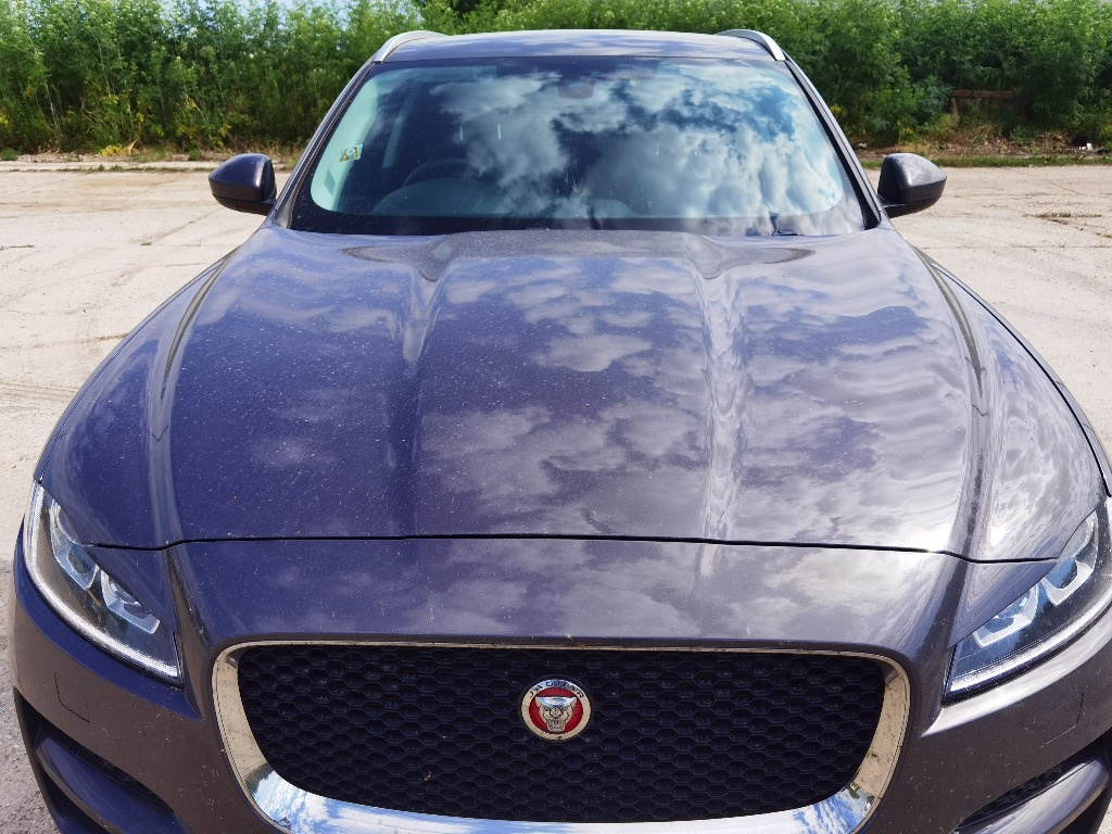 Capota Jaguar F-Pace 2015
