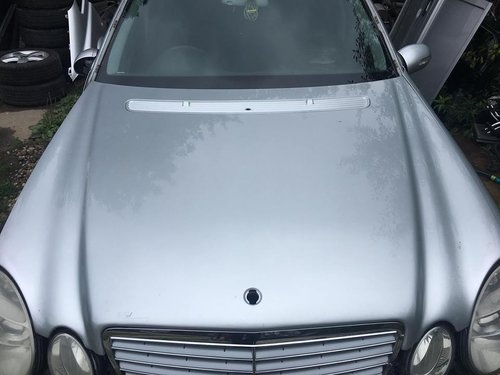 Capota mercedes E class w211 2004