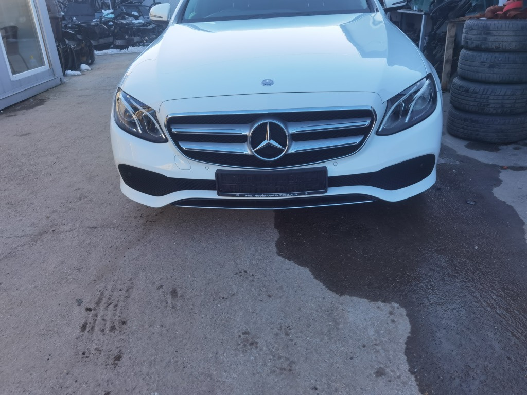 Capota Mercedes E class w213 an 2018
