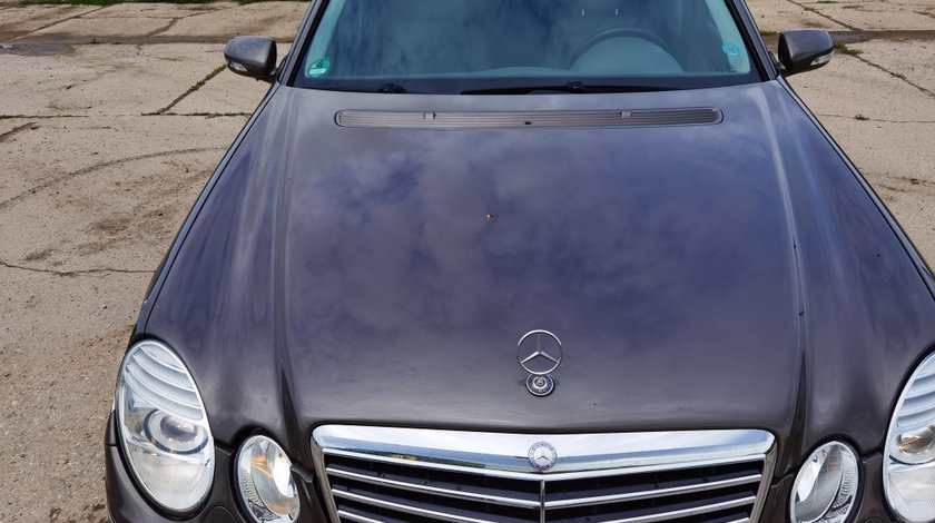 Capota Mercedes E200 cdi w211 facelift