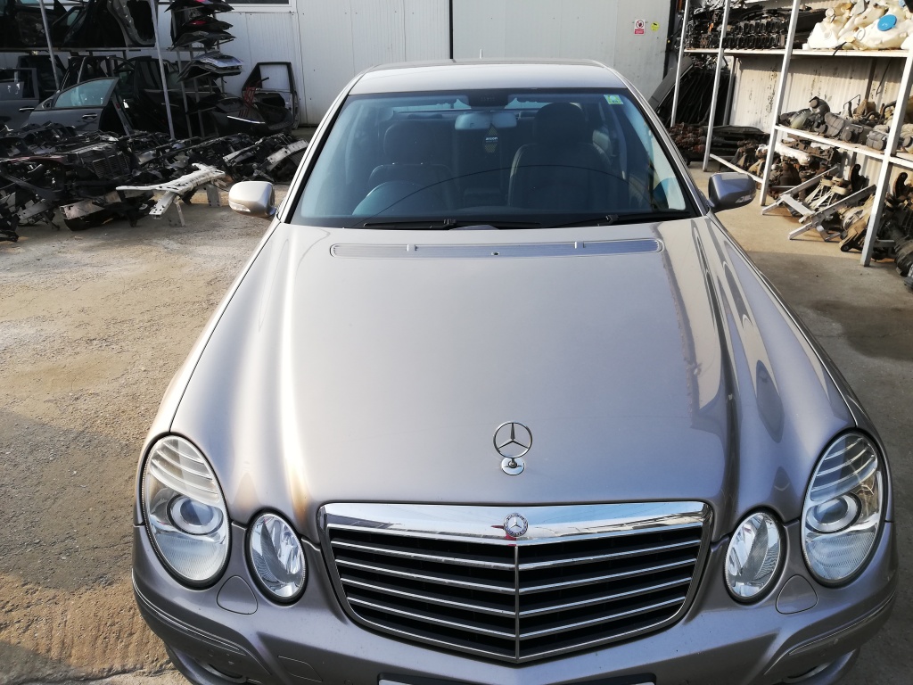 Capota Mercedes E220 cdi w211 facelift avantgarde