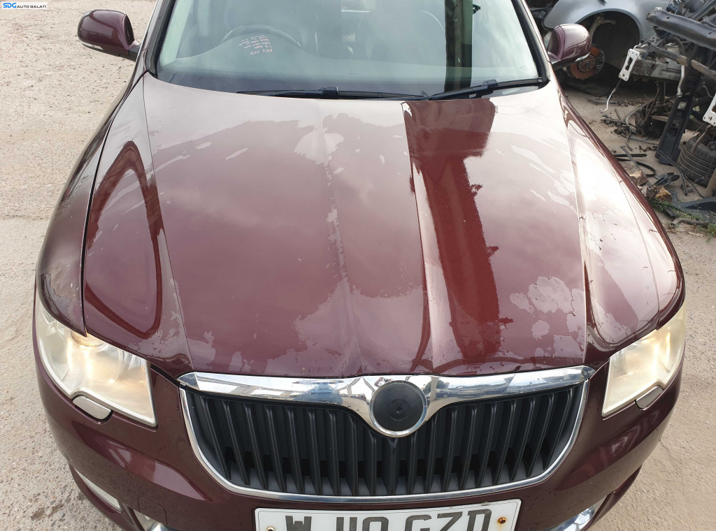 Capota Motor cu Sigla Emblema cu Defect Skoda Superb 2 NFL Non Facelift 2008 - 2013 Culoare LF3X [K6023]