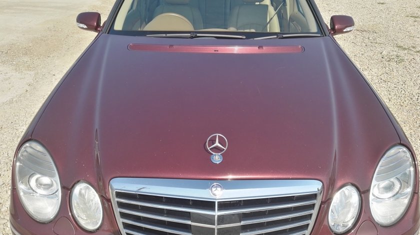 Capota motor Mercedes E class w211 facelift