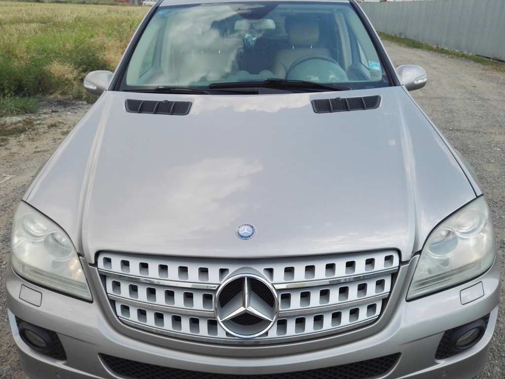 Capota motor Mercedes ML W164 motor 3.0 Diesel