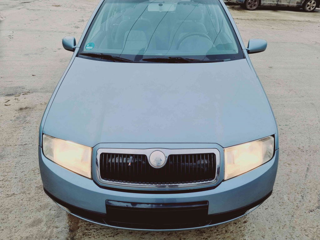 Capota motor Skoda Fabia 1 Combi (6Y5) [Fabr 2000-2008] LF7U