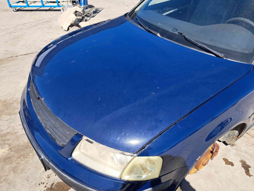 Capota motor Volkswagen Passat B5 (3B5) Variant [Fabr 1997-2000] LA5E