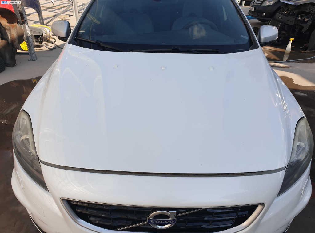 Capota Motor Volvo V40 NFL 2012 - 2019 Culoare 707-46 [K7031]