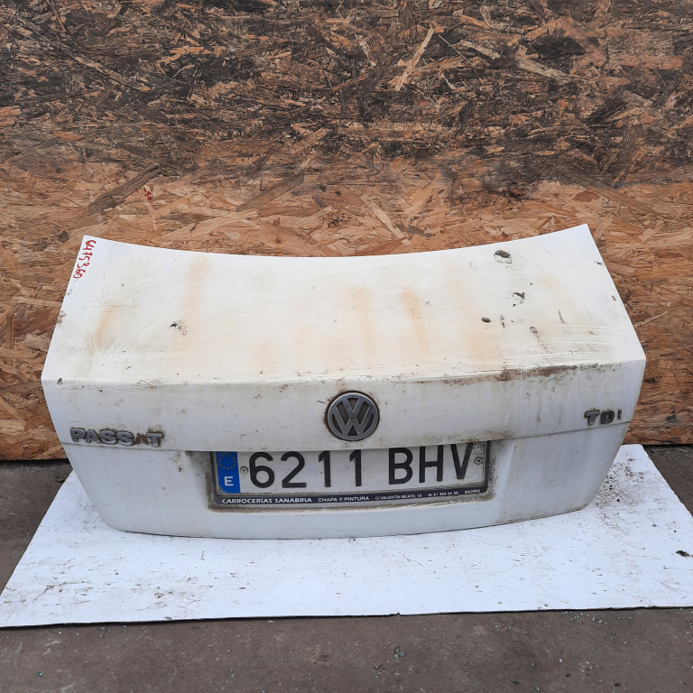 Capota Portbagaj Alb VW PASSAT B5, B5.5 1996 - 2005