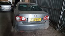 Capota portbagaj cod culoare ld7x vw jetta III 200...