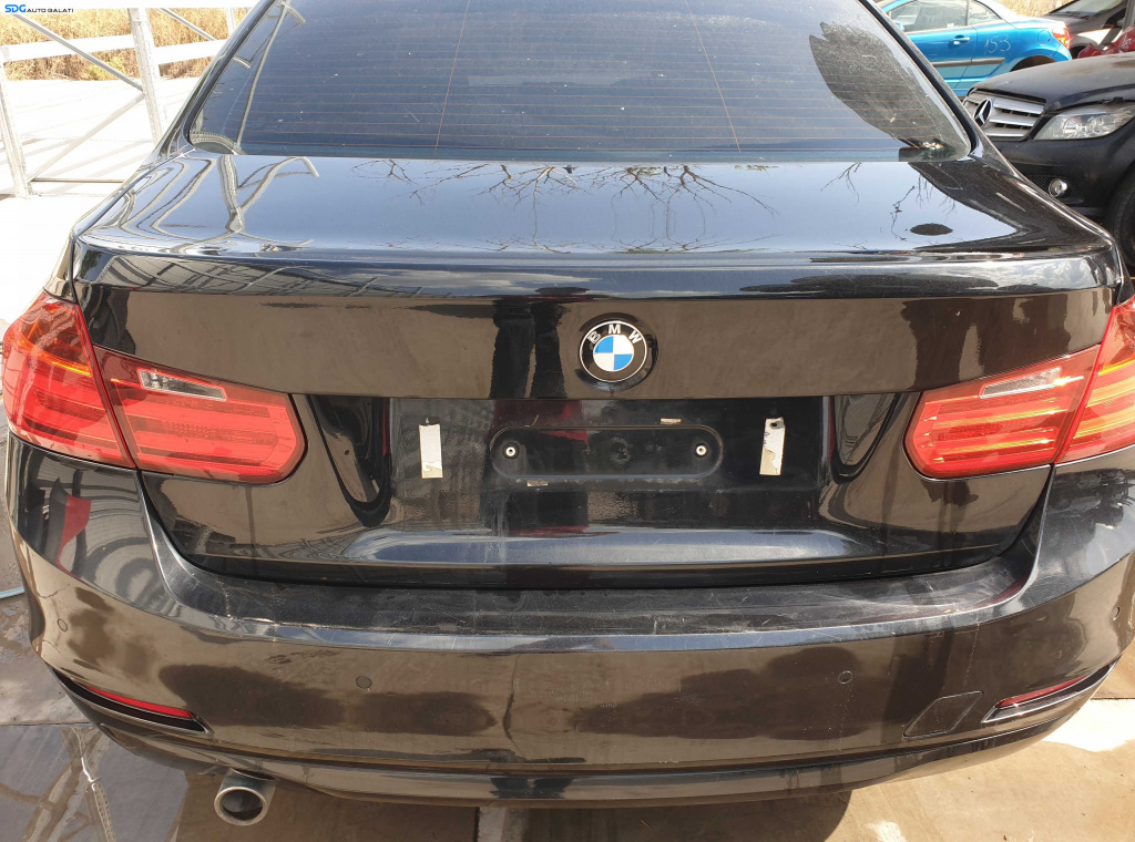 Capota Portbagaj Dezechipat BMW Seria 3 F30 Sedan Berlina NFL Non Facelift 2011 - 2014 Culoare 475 Black Sapphire Metallic [K6661]
