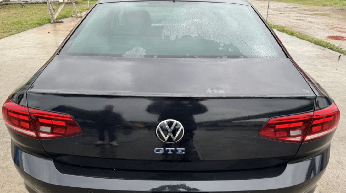 Capota Portbagaj GTE Volkswagen VW Passat B8 [2014 - 2020]