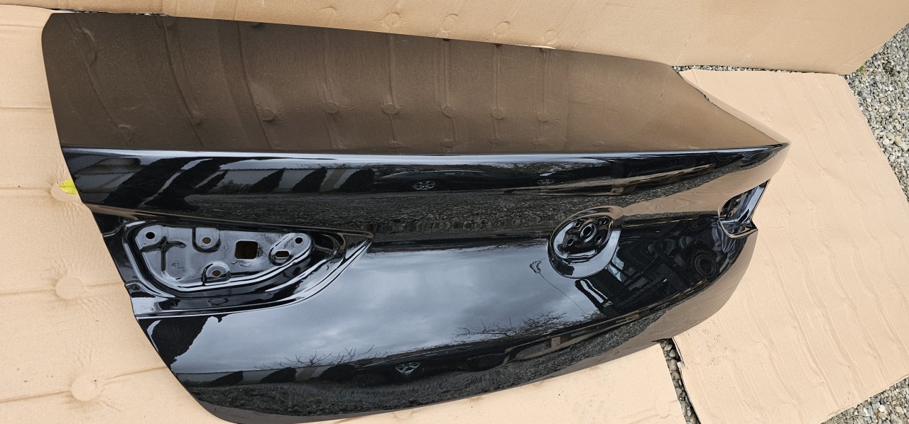 Capota portbagaj Mazda 3 sedan 2019 2020 2021 2022