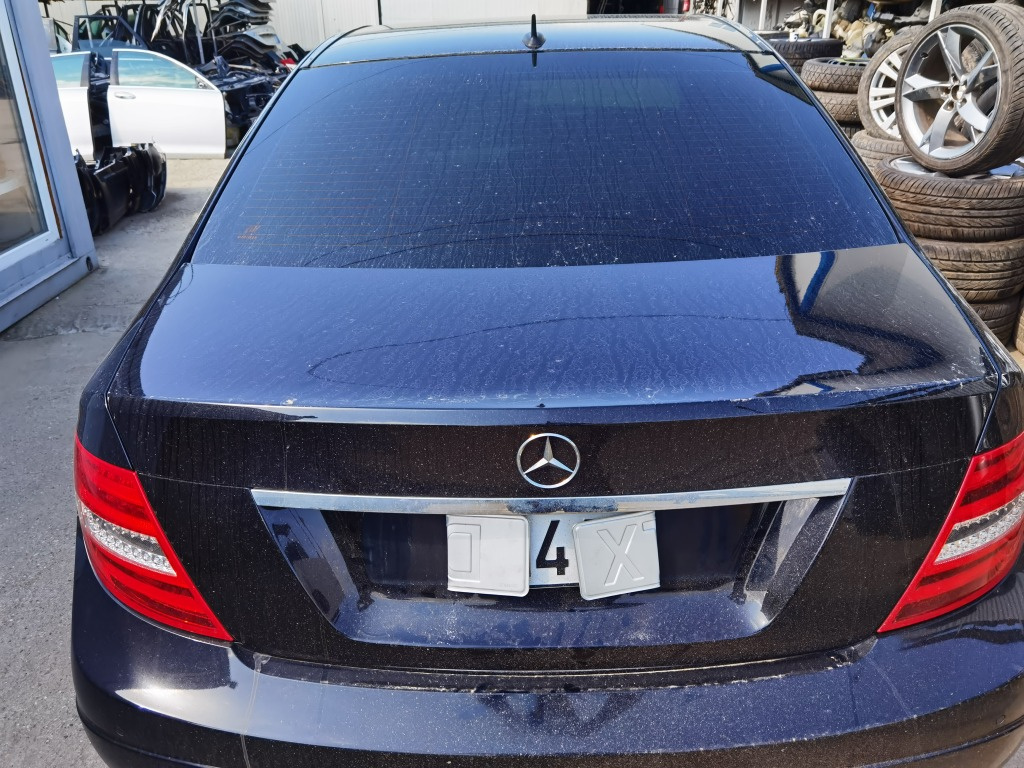 Capota portbagaj Mercedes C220 cdi w204 facelift