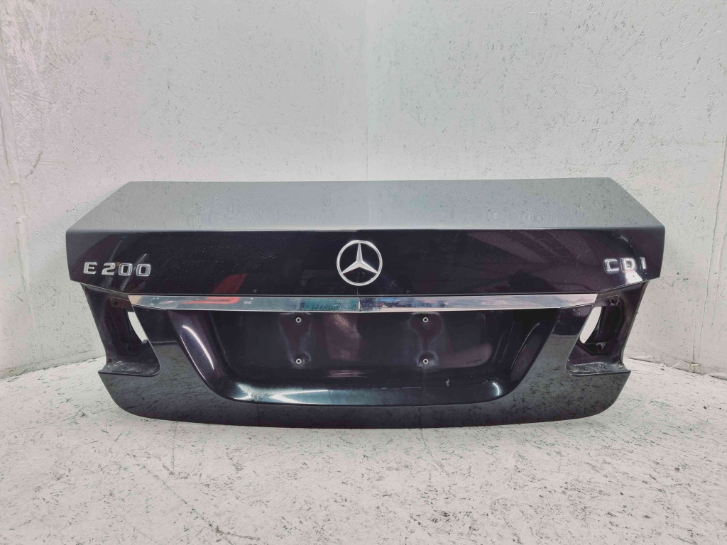 Capota portbagaj Mercedes Clasa E (W212) [Fabr 2009-2016] 197 NEGRU OBSIDIAN