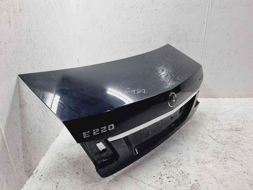 Capota portbagaj Mercedes Clasa E (W212) Facelift AMG [Fabr 2009-2016] 197 Negru Obsidian