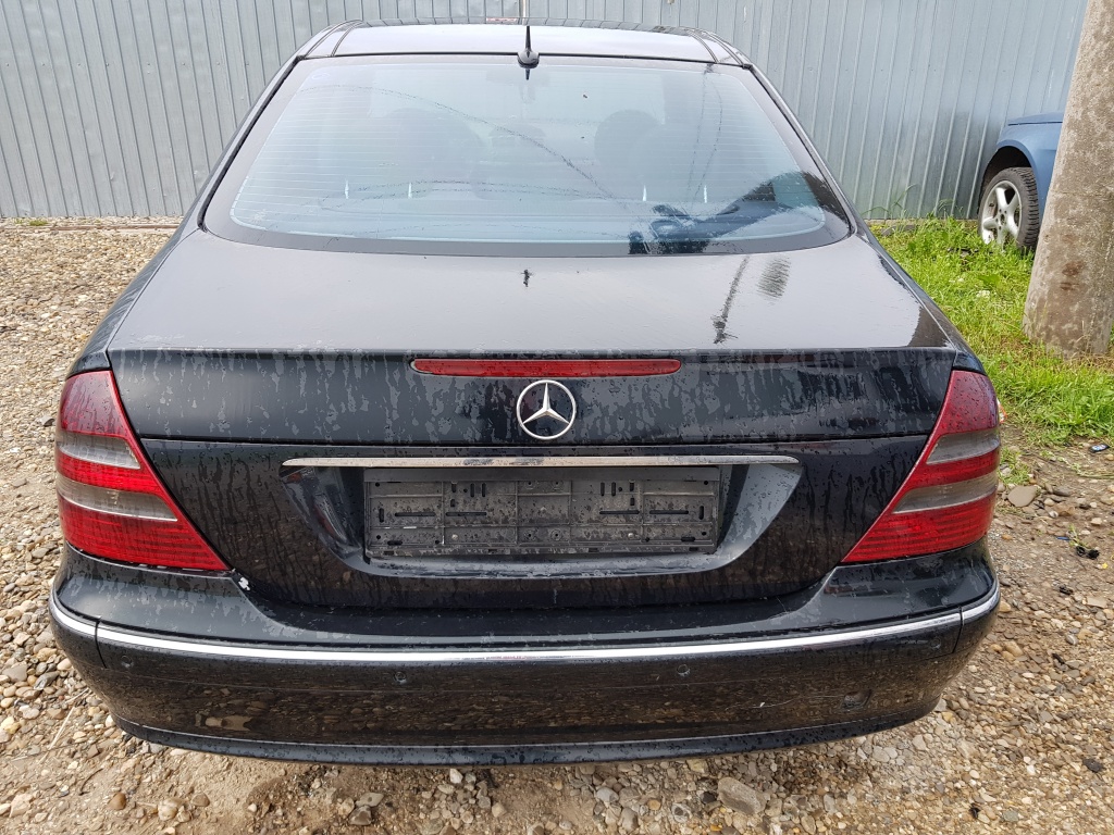 CAPOTA PORTBAGAJ MERCEDES E-CLASS W211 BERLINA