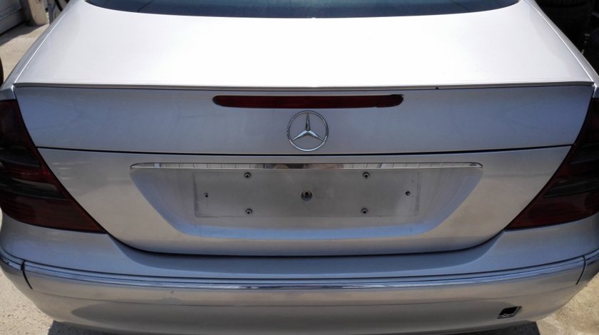 Capota portbagaj Mercedes E class w211 Elegance