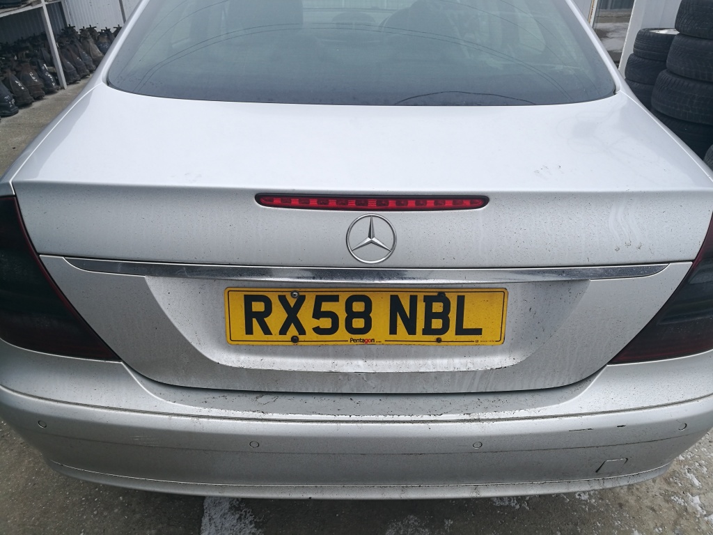 Capota portbagaj Mercedes E220 cdi w211 Facelift an 2009