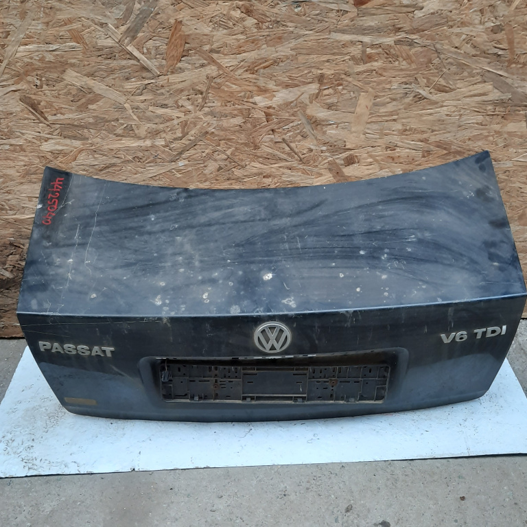 Capota Portbagaj Negru VW PASSAT B5, B5.5 1996 - 2005