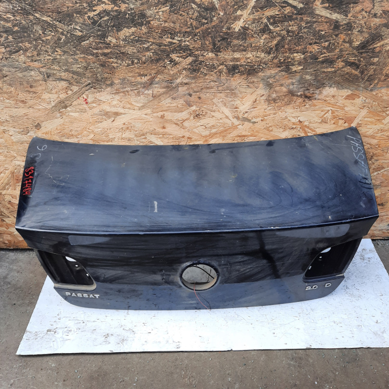Capota Portbagaj Negru VW PASSAT B6 2005 - 2010