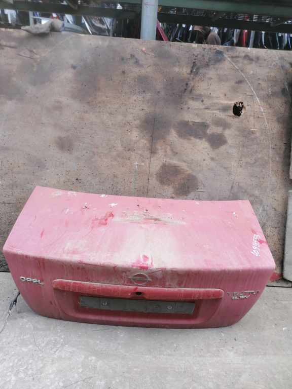 Capota Portbagaj Opel Vectra B 1995-2002 Rosu