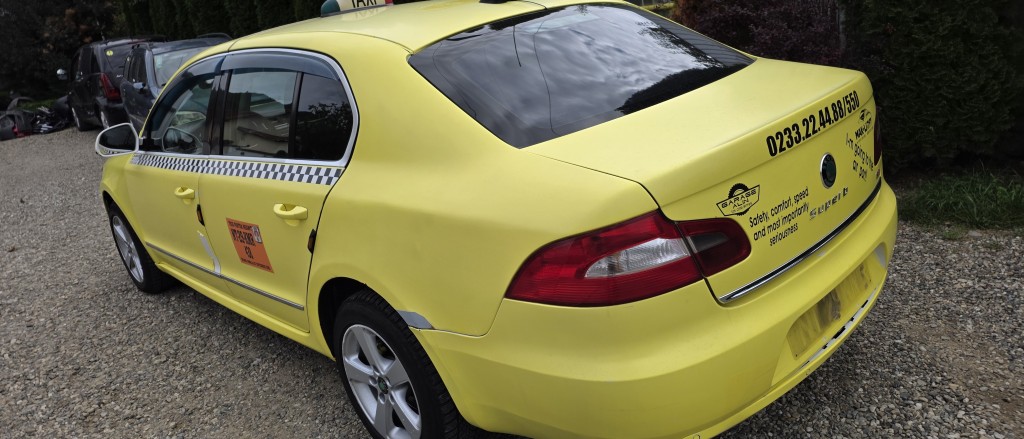 Capota portbagaj Skoda Superb 2 2009 2010 2011 2012