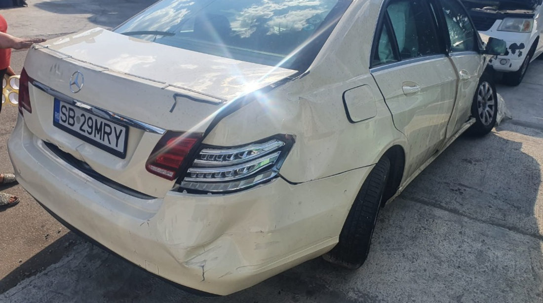 Capota portbagaj spate Mercedes E-Class W212 2014 berlina facelift 2.2 cdi