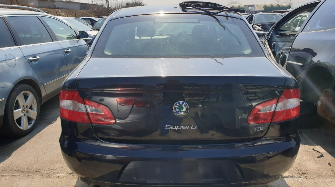 Capota portbagaj spate Skoda Superb 2 2010 HB 1.6