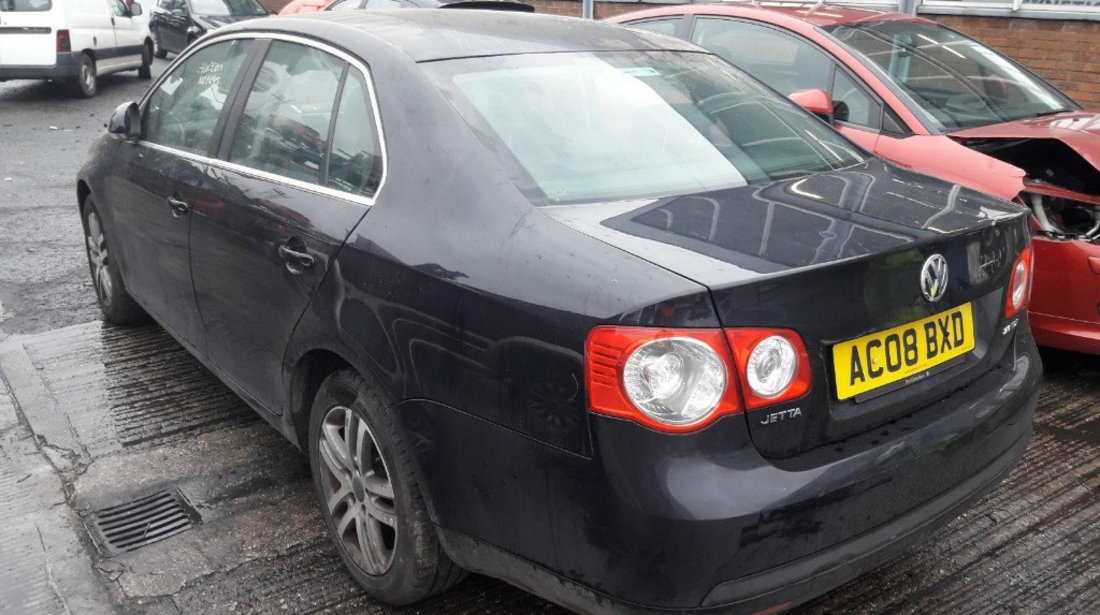 Capota portbagaj spate Volkswagen Jetta 2008 Sedan 2.0 TDi