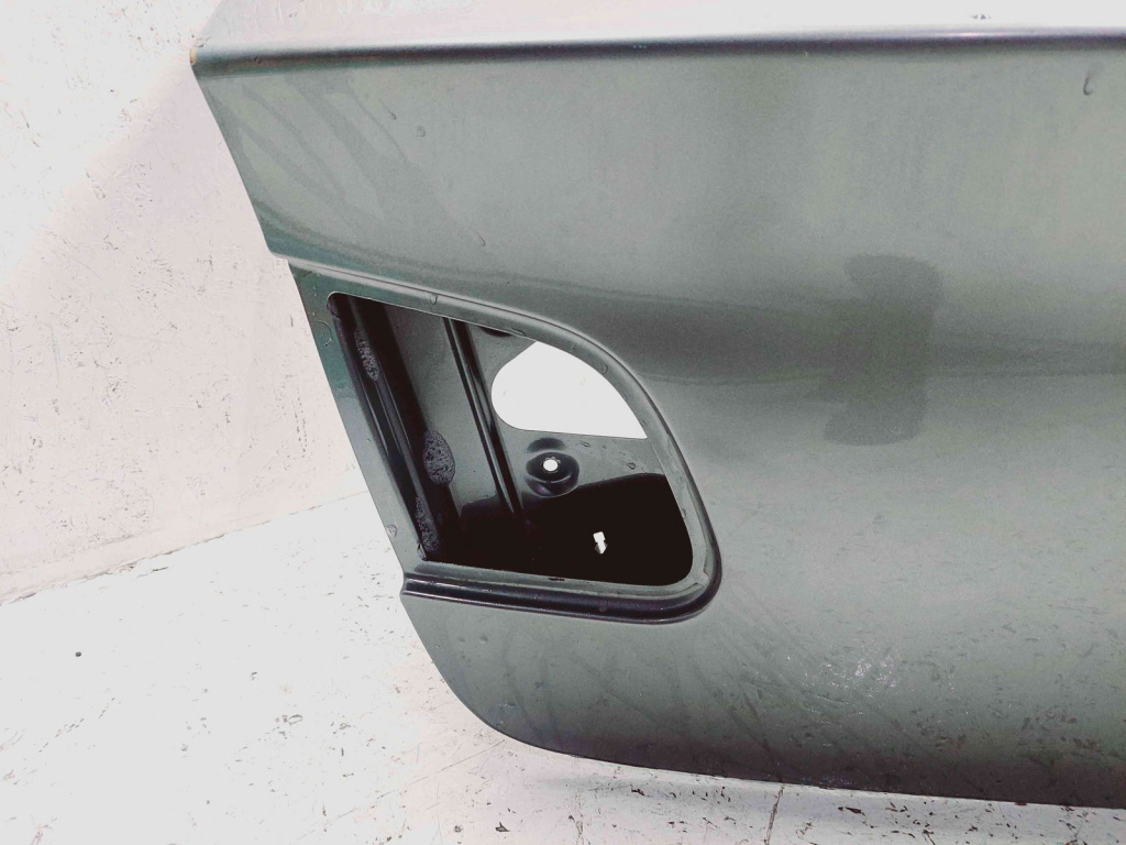 Capota portbagaj Volkswagen Passat B6 (3C2) [Fabr 2005-2010] LA7T