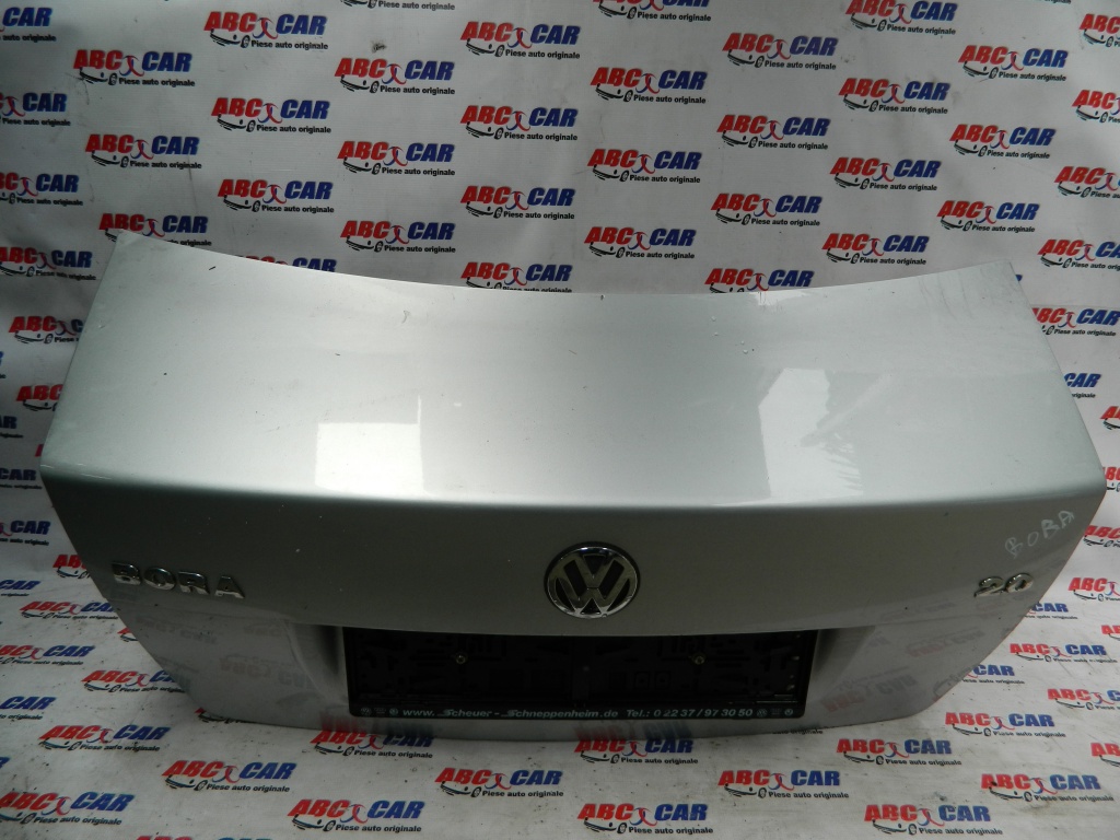 Capota portbagaj VW Bora model 2002