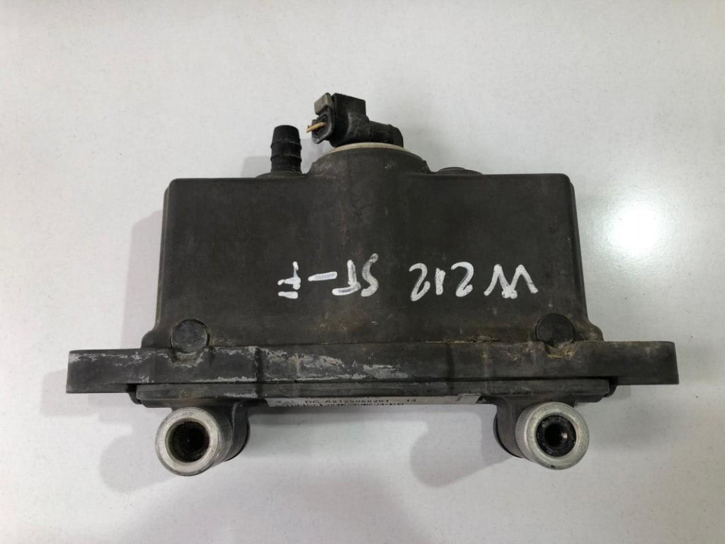 Capsa balama Capota stanga A2129066201 Mercedes-Benz E-Class W212 [2009 - 2013]