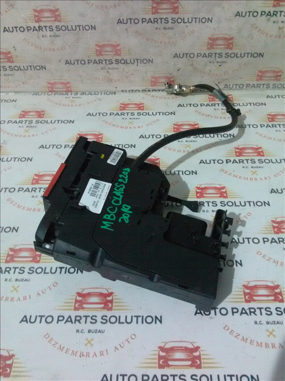 Capsa baterie MERCEDES-BENZ C class 2.2 D an fabr. 2010