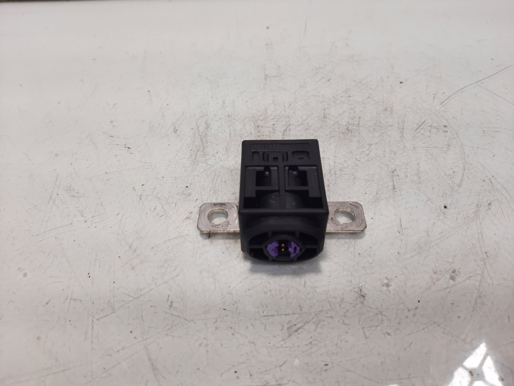Capsa borna baterie (+) cod 4F0919519, Audi A4 (8K2, B8) (idi:597543)
