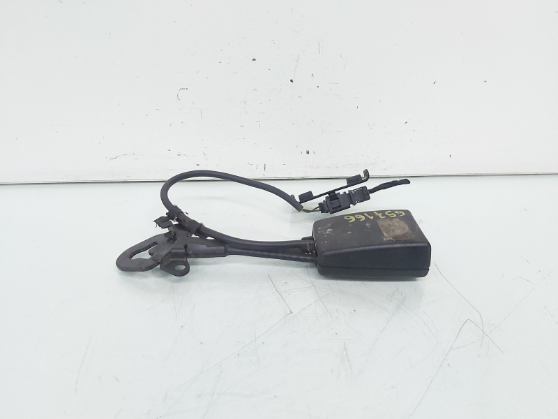 Capsa centura dreapta fata, Audi A6 (4F2, C6) (id:640969)