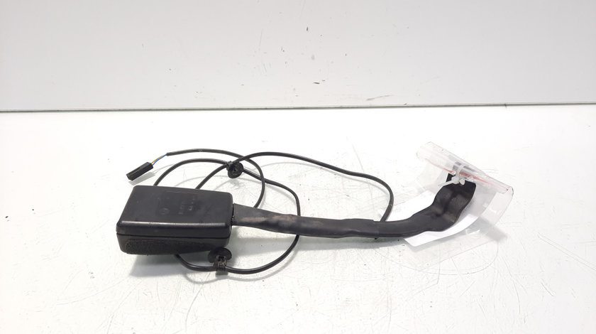 Capsa centura dreapta fata cu fir, cod 1K8857756C, VW Passat Alltrack (365) (idi:571133)