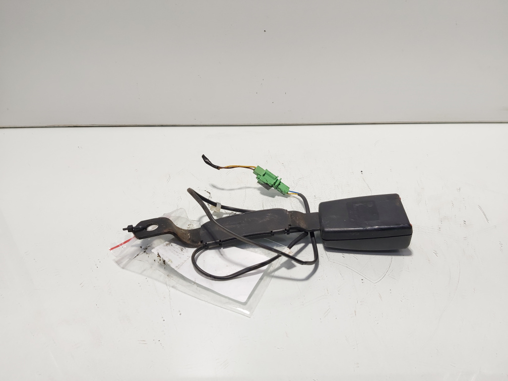 Capsa centura dreapta fata cu fir, cod 6R0857756D, Vw Polo (6R) (id:680710)