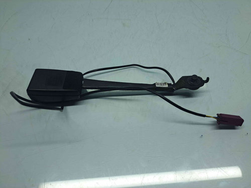 Capsa centura dreapta fata Ford Focus 3 (CB8) [Fabr 2011-2015] BM51-61208-ABW