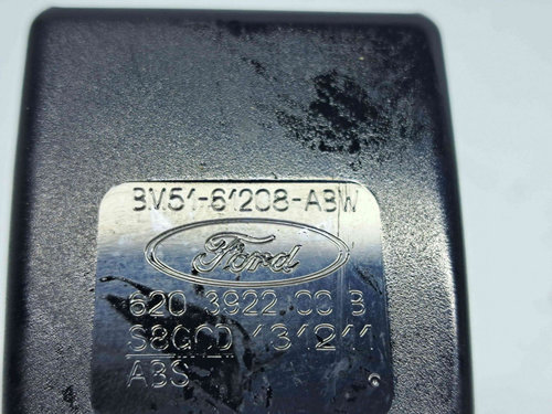 Capsa centura dreapta fata Ford Focus 3 (CB8) [Fabr 2011-2015] BM51-61208-ABW