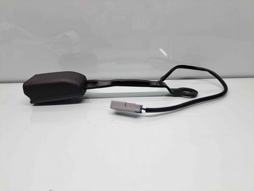 Capsa centura dreapta fata MAZDA CX-5 (KE) [Fabr 2011-2016] OEM