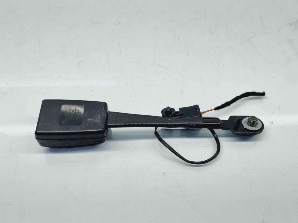 Capsa centura dreapta fata Opel Astra J Coupe GTC [Fabr 2009-2015] 13367895