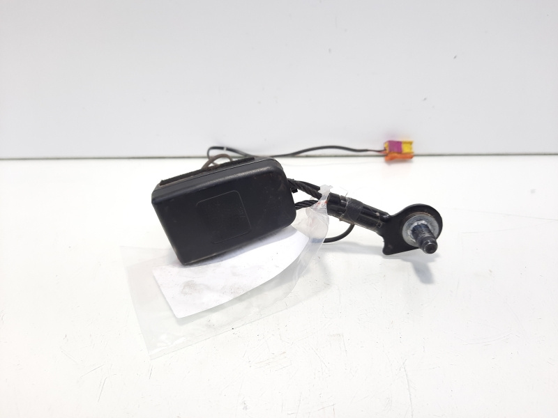 Capsa centura dreapta spate cu fir, cod 13285843, Opel Meriva B (id:610199)