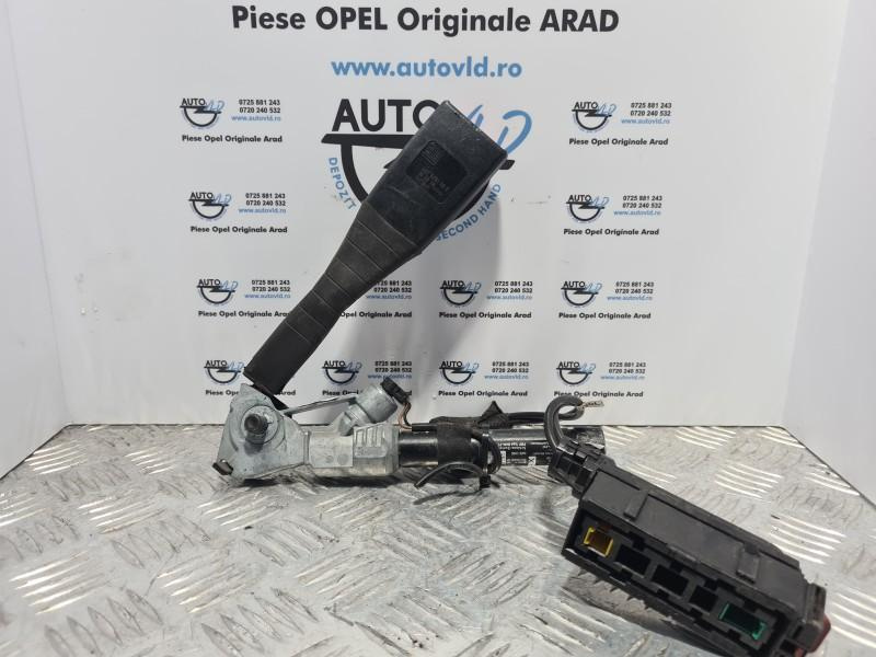 Capsa centura Opel Corsa D 2006-2010 607075100